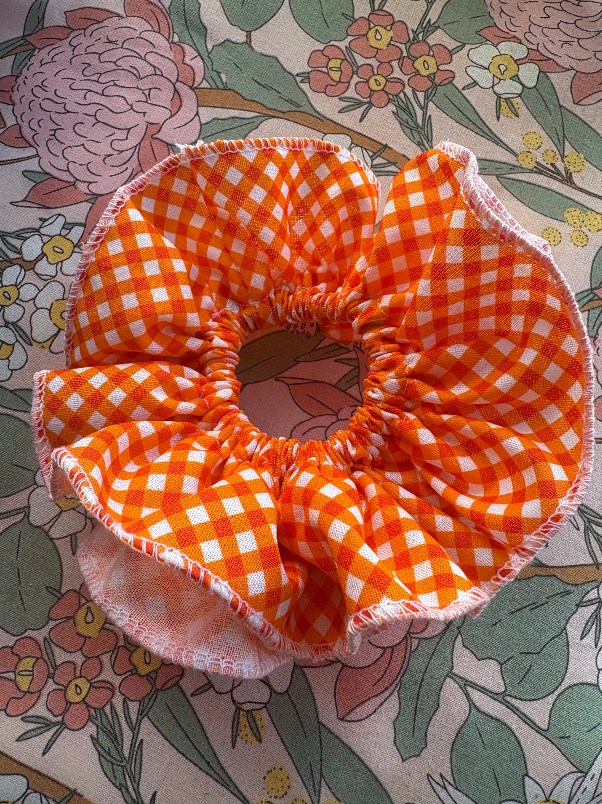 Gingham Frill Scrunchie